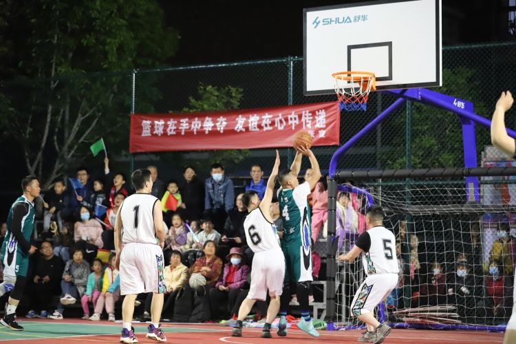 阵容更加