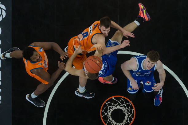 同时也让我 同时也让我