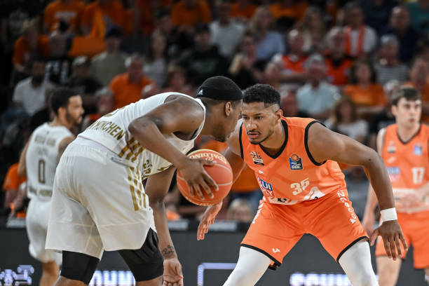 直是亚洲球 直是亚洲球