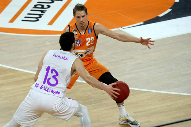 卓越表现 卓越表现